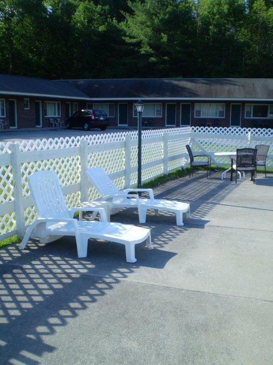 Ladd Brook Inn Pownal Exterior foto