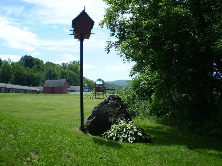 Ladd Brook Inn Pownal Exterior foto